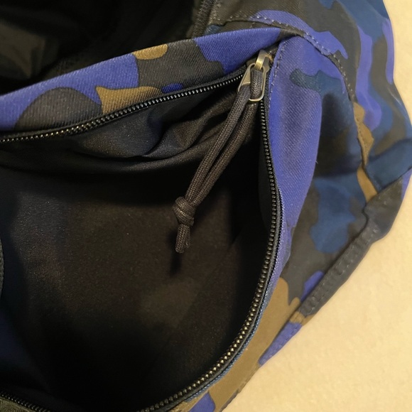 Nike Sportswear tech hip pack waist fanny pack bum bag camo print - Picture 10 of 10